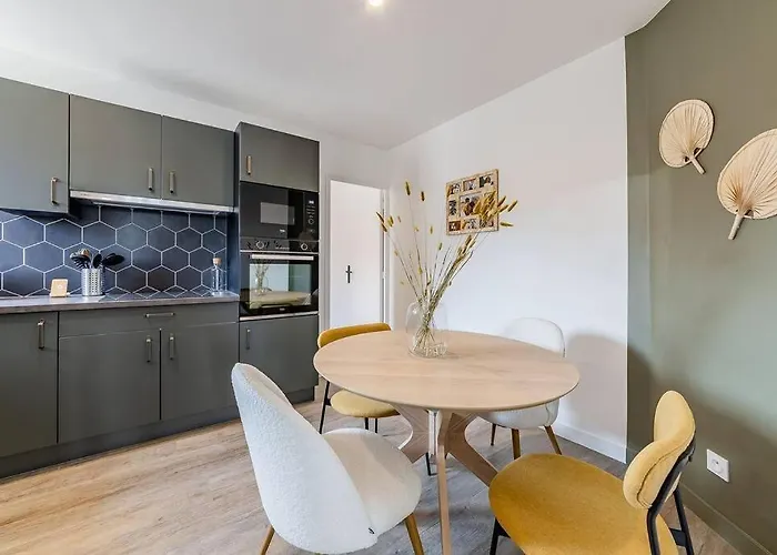 Daire L'hermes, Raffine Et Elegant